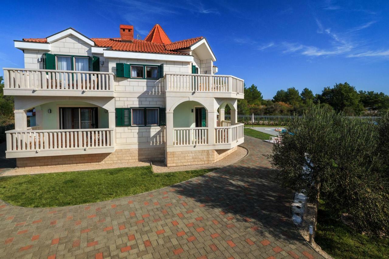 Villa Dream Srima Extérieur photo